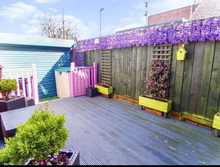 Sommerset Cottages - 2 Bedroom House サンダーランド エクステリア 写真