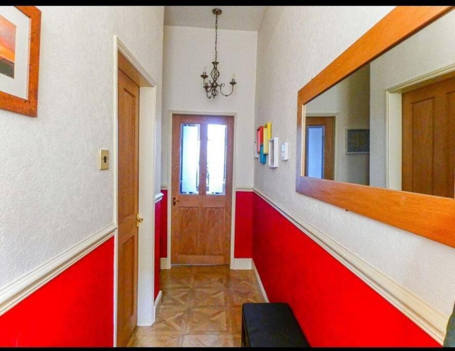Sommerset Cottages - 2 Bedroom House サンダーランド エクステリア 写真