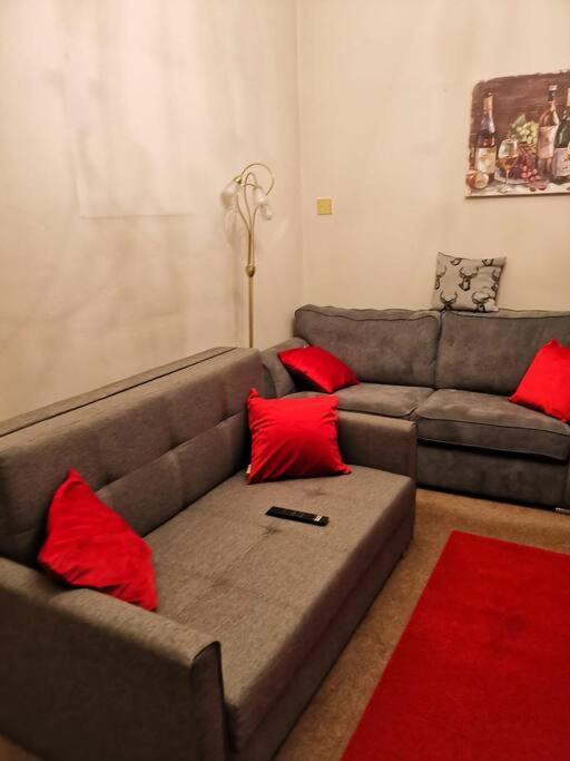 Sommerset Cottages - 2 Bedroom House サンダーランド エクステリア 写真