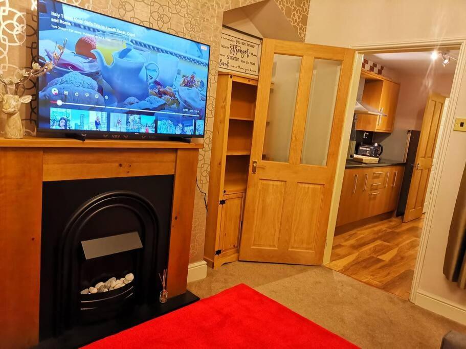 Sommerset Cottages - 2 Bedroom House サンダーランド エクステリア 写真